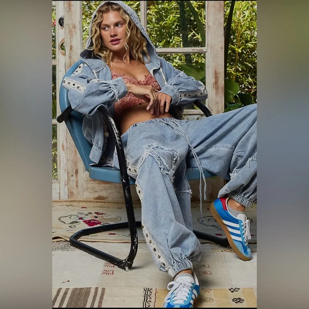 POL Denim Vintage Wash Studded lace embroidered Jogger pants and Jacket Set - Picture 2 of 10